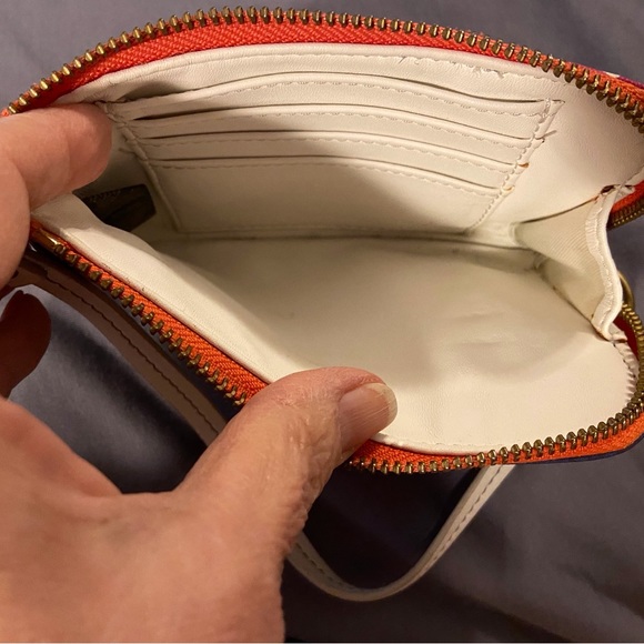 EUC  Fossil Wristlet Coated Cotton - Picture 3 of 4